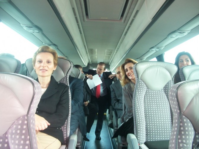 blue-red-hacia-el-Palacio-de-Zarzuela