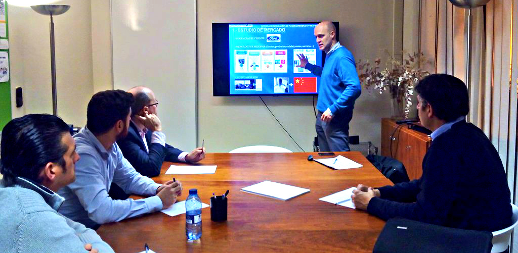  Eloy-Ruíz-ponente-foro-de-productividad-UPV