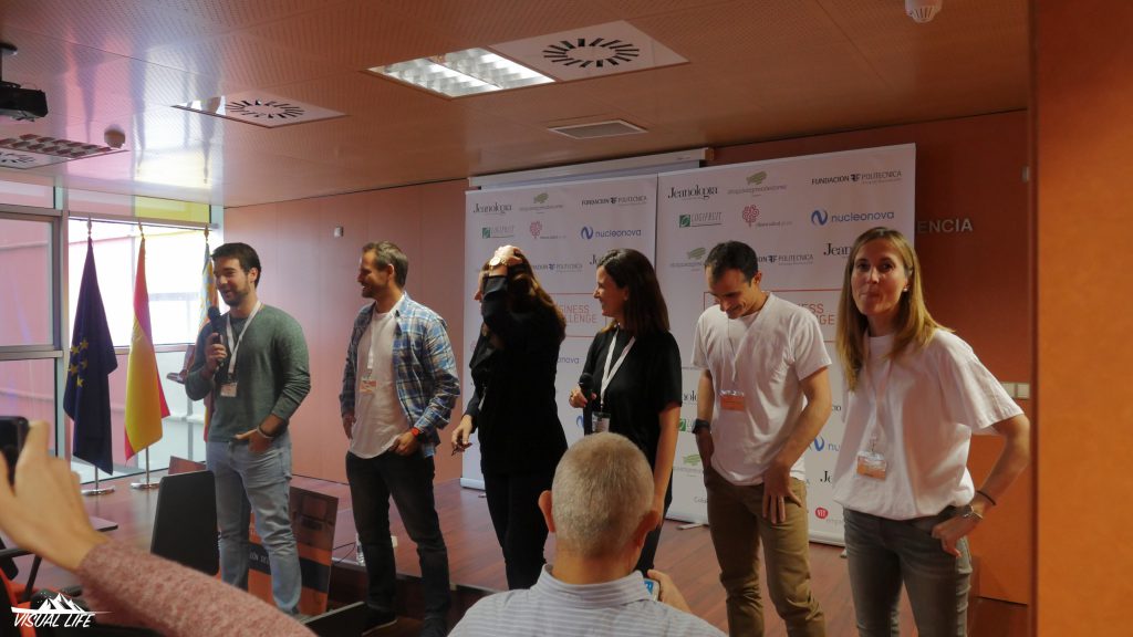 bluered-hackathon-innovación-2017-4